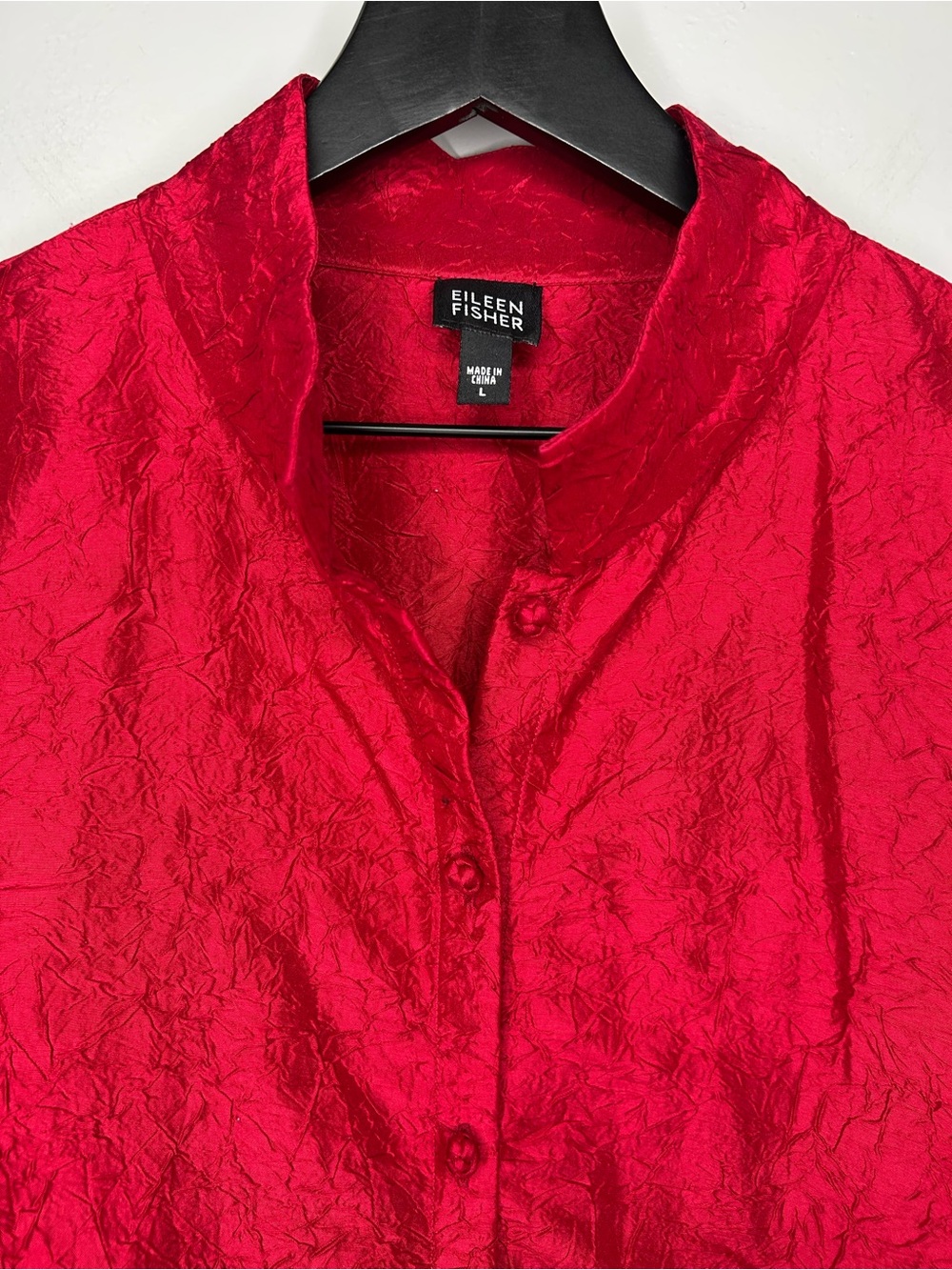 Eileen Fisher Red Crinkle Silk Button Front Top Size L - Picture 3 of 9
